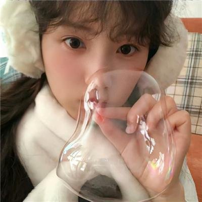 港口的灯光